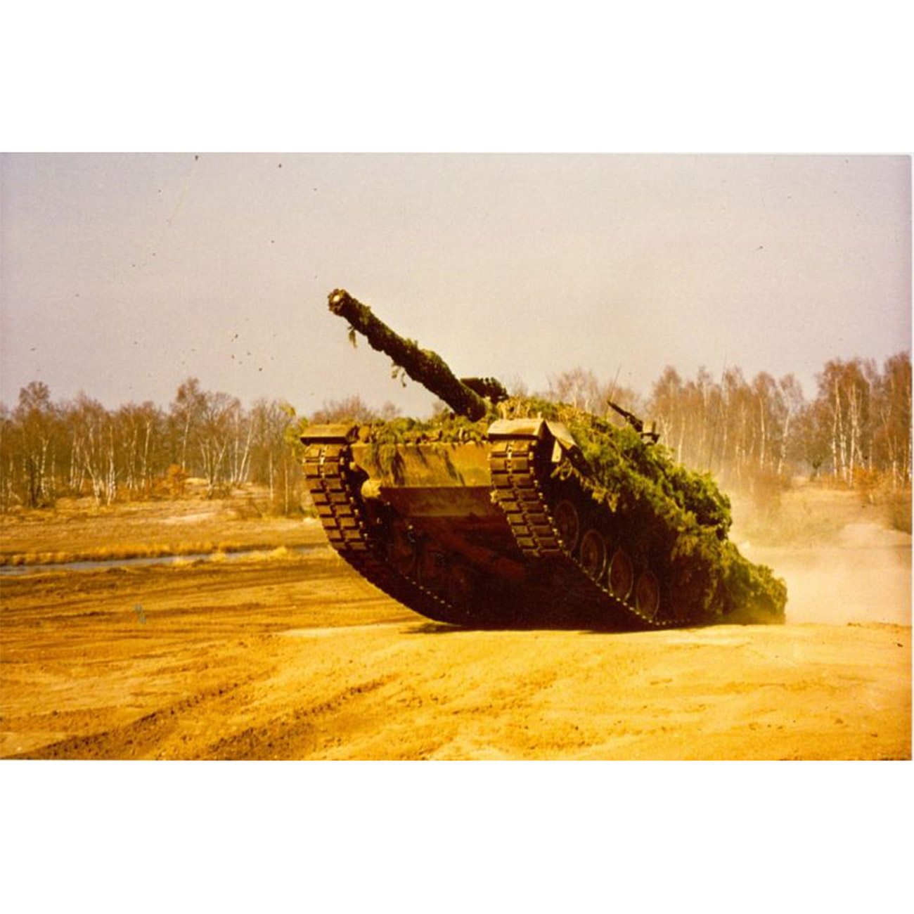 Kampfpanzer Leopard 2 - Entwicklung, Varianten, Einsatz Bild 2