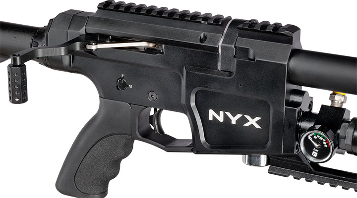 Reximex NYX Pressluftgewehr 4,5mm Diabolo schwarz inkl. 2 x 14-Schuss Magazin und Einzelschussadapter Bild 10